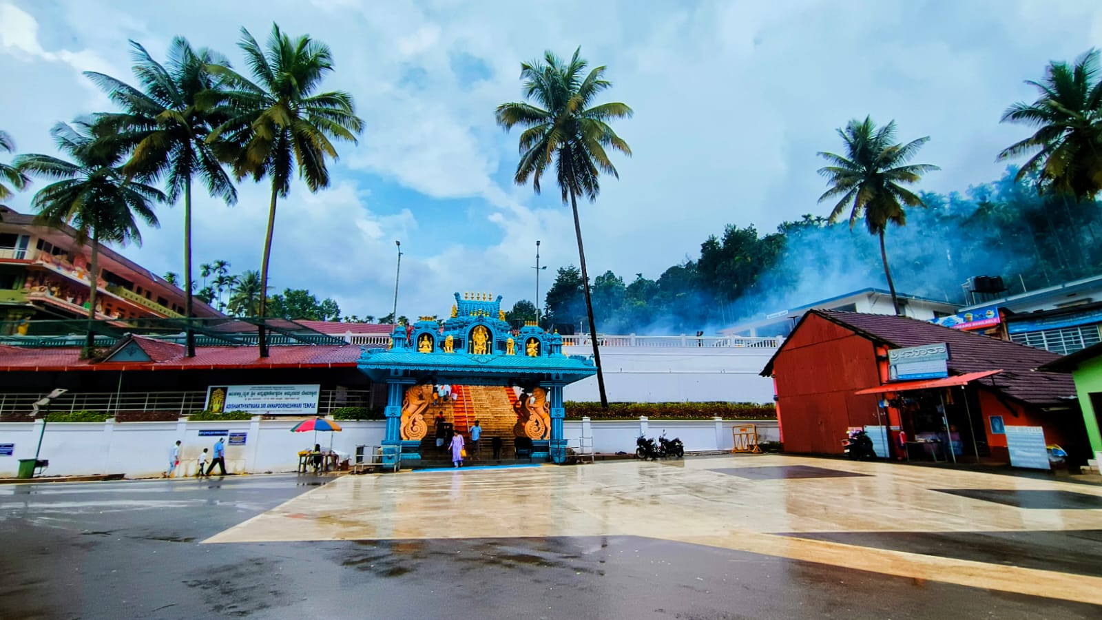 ಅನ್ನಪೂರ್ಣೇಶ್ವರಿ ದೇವಸ್ಥಾನ