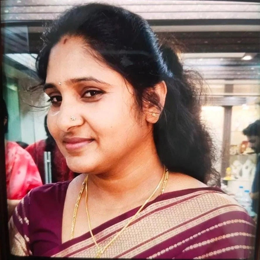 ಪ್ರಿಯಕರನ ಜೊತೆ ತಾನೇ ಪರಿಚಯಿಸಿದ್ದ ಸ್ನೇಹಿತೆಯ ಸಲುಗೆ: ಮಹಿಳೆ ಆತ್ಮಹತ್ಯೆ