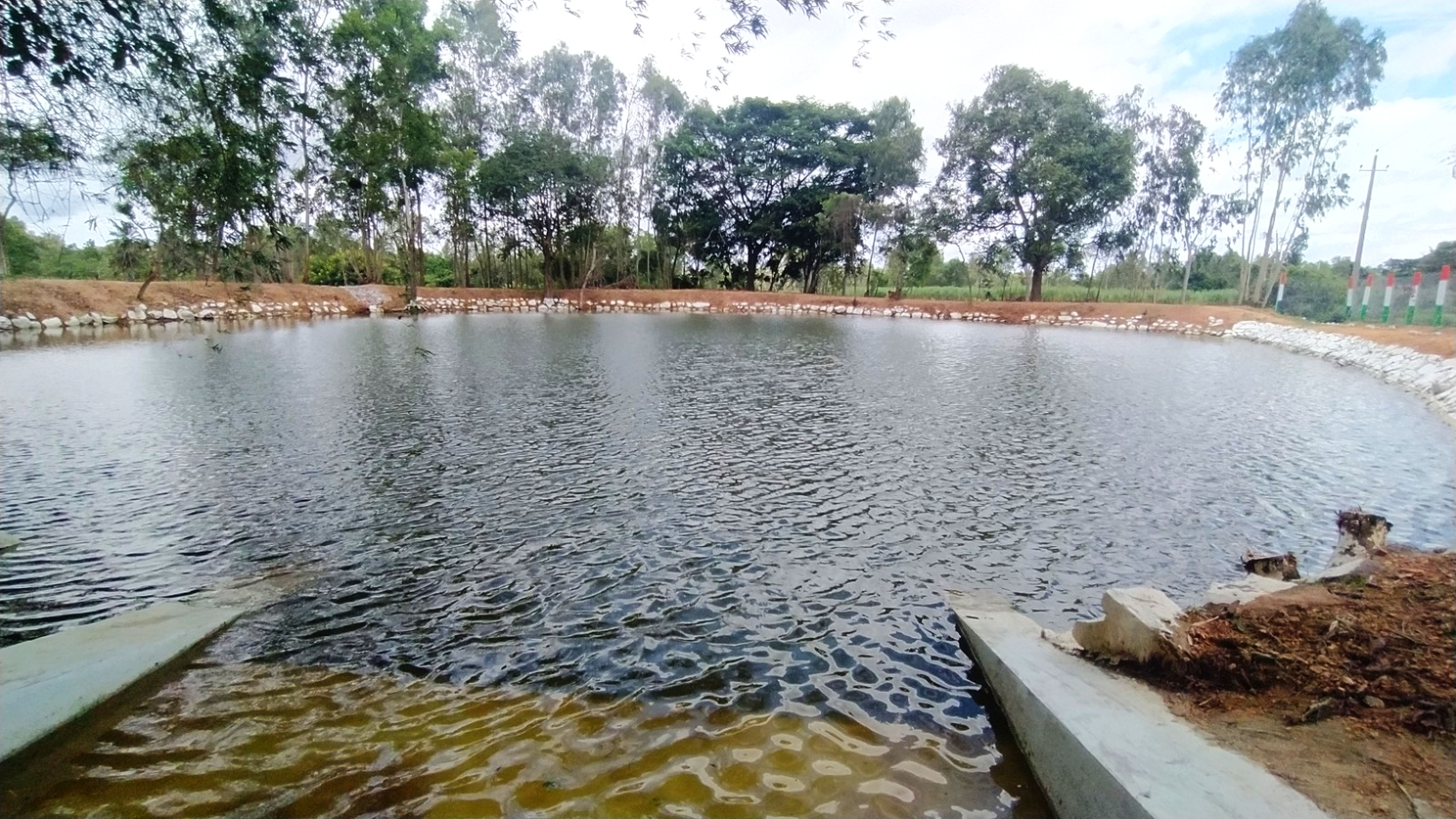 ಮಳವಳ್ಳಿ ತಾಲ್ಲೂಕಿನ ಬಂಡೂರು ಗ್ರಾಮ ಪಂಚಾಯತಿಯ ಬುಂಡೆಕಟ್ಟೆ ನೋಟ 