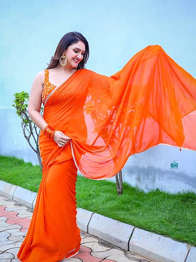 ಶ್ರೀದೇವಿ ವಿಜಯ್‌ಕುಮಾರ್ ಅವರ ಫೋಟೊಗಳಿಗೆ ಅಭಿಮಾನಿಗಳ ಮೆಚ್ಚುಗೆ ವ್ಯಕ್ತಪಡಿಸಿದ್ದಾರೆ.