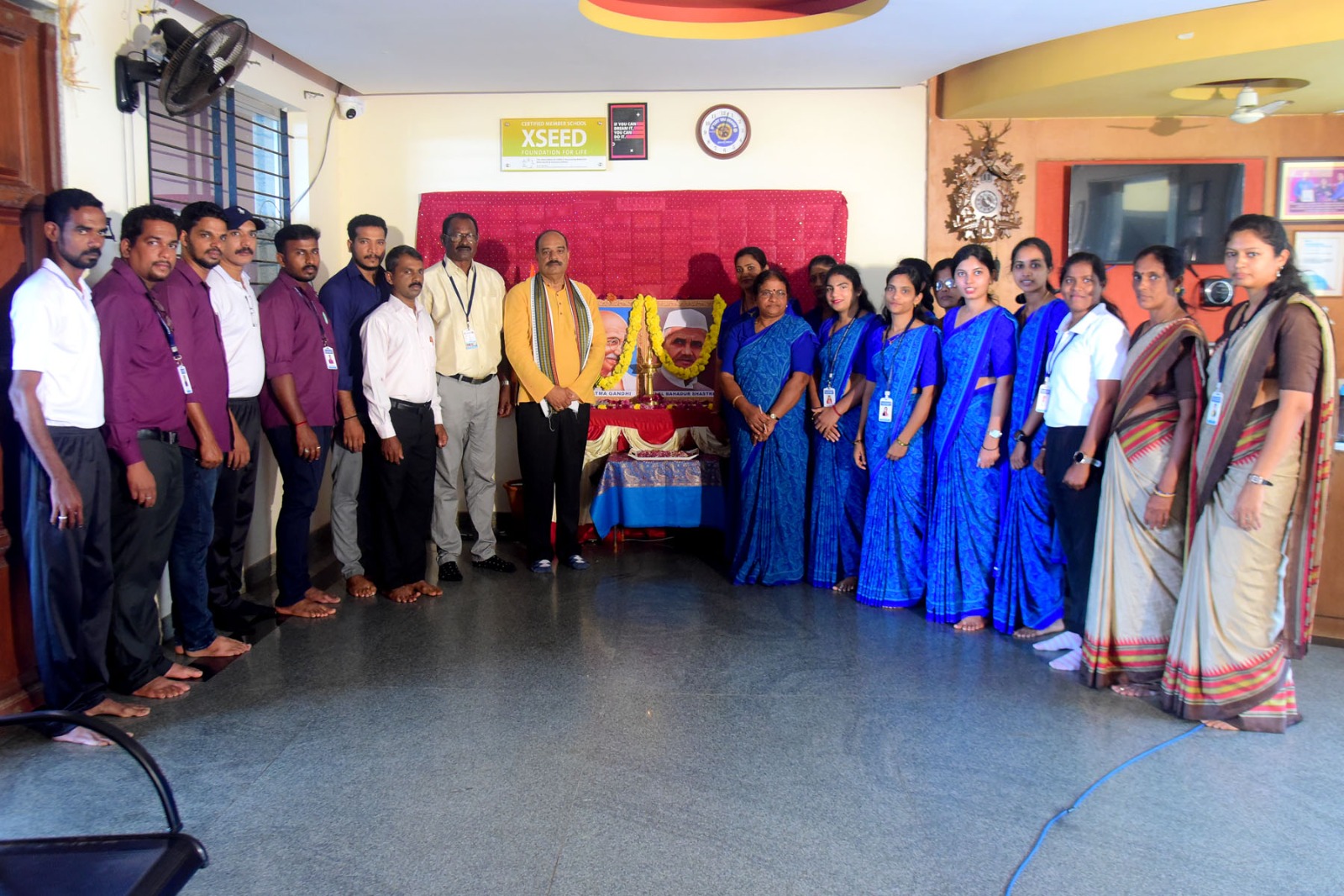 ಬ್ರಹ್ಮಾವರ ಜಿ.ಎಂ ವಿದ್ಯಾನಿಕೇತನ್ ಪಬ್ಲಿಕ್ ಸ್ಕೂಲ್‌ನಲ್ಲಿ ಗಾಂಧಿ ಜಯಂತಿ ಹಾಗೂ ಲಾಲ್ ಬಹದ್ದೂರ್ ಶಾಸ್ತ್ರೀ ಜಯಂತಿಯನ್ನು ಆಚರಿಸಲಾಯಿತು.
