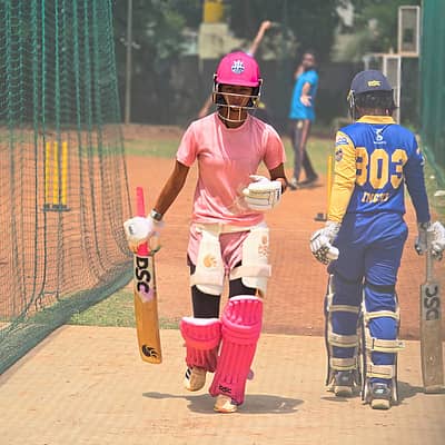 ದೇಶೀಯ  ಕ್ರಿಕೆಟ್ ಟೂರ್ನಮೆಂಟ್‌ಗಾಗಿ ಭರ್ಜರಿ ಅಭ್ಯಾಸ ಆರಂಭಿಸಿದ ಶ್ರೇಯಾಂಕಾ ಪಾಟೀಲ್ 
