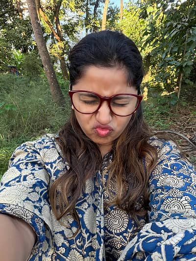 ನಿರೂಪಕಿ ಅನುಶ್ರೀ ದಸರಾ ಹಬ್ಬವನ್ನು ಹೇಗೆ ಕಳೆದಿದ್ದೇನೆ ಎಂದು ಸಾಮಾಜಿಕ ಮಾಧ್ಯಮದಲ್ಲಿ ಹಂಚಿಕೊಂಡಿದ್ದಾರೆ.