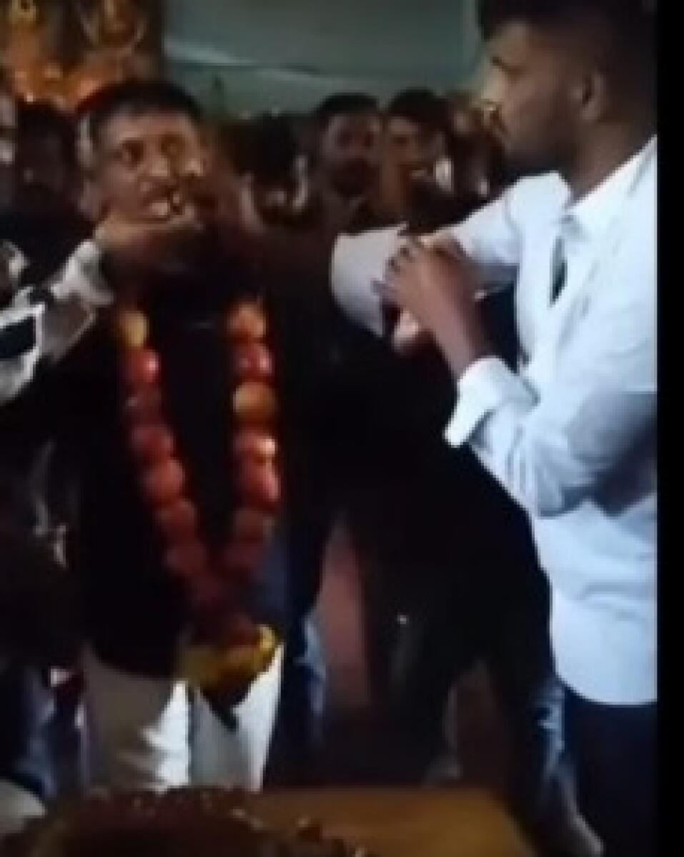 ಜೈಲಿನಲ್ಲಿ ಜನ್ಮದಿನ ಆಚರಣೆ 