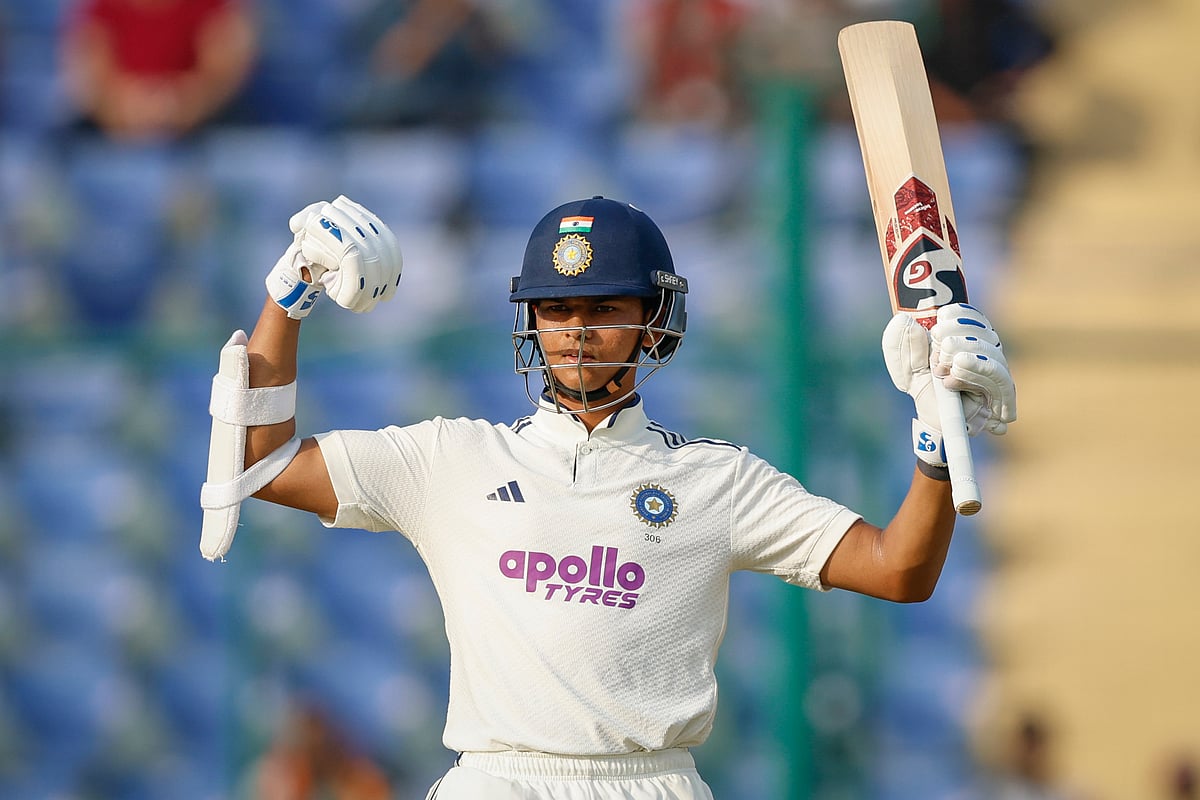 IND vs WI: ಅಮೋಘ ಶತಕದೊಂದಿಗೆ ಸಚಿನ್ ದಾಖಲೆ ಮುರಿದ ಜೈಸ್ವಾಲ್