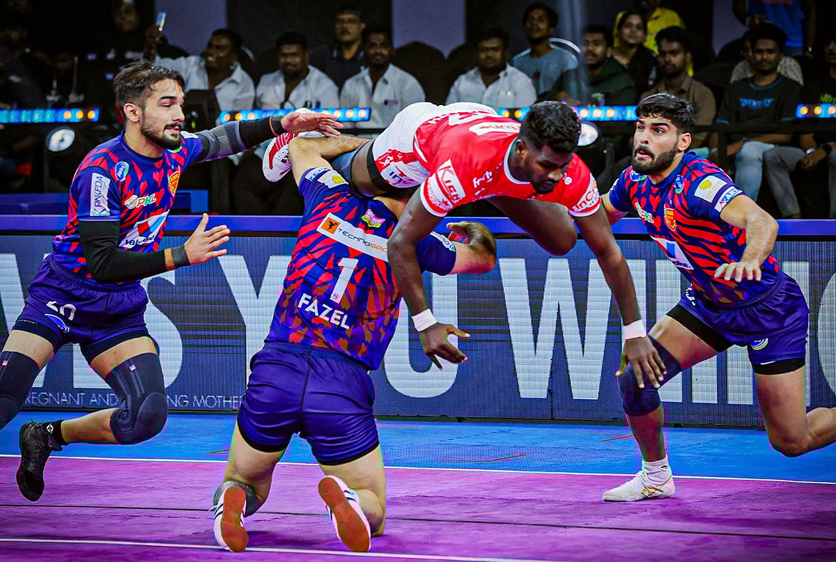 ಪ್ರೊ ಕಬಡ್ಡಿ ಲೀಗ್‌ | ಮಿಂಚಿನ ಅಕ್ಷಿತ್‌: ದಬಂಗ್‌ಗೆ 12ನೇ ಗೆಲುವು