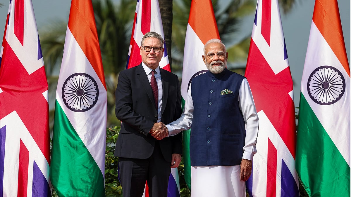 ಭಾರತ–ಬ್ರಿಟನ್ ರಕ್ಷಣಾ ಸಂಬಂಧ ಇನ್ನಷ್ಟು ಎತ್ತರಕ್ಕೆ: ಸ್ಟಾರ್ಮರ್–ಮೋದಿ ಮಾತುಕತೆ