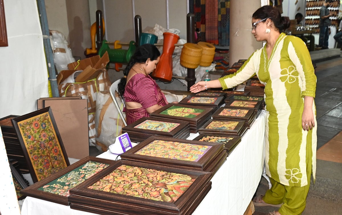 ಪ್ರಜಾವಾಣಿ ವತಿಯಿಂದ ‘ಇಂಡಿಯನ್ ಆರ್ಟಿಸನ್ಸ್ ಹಾಟ್’ ವಿಶೇಷ ಆಕರ್ಷಣೆ