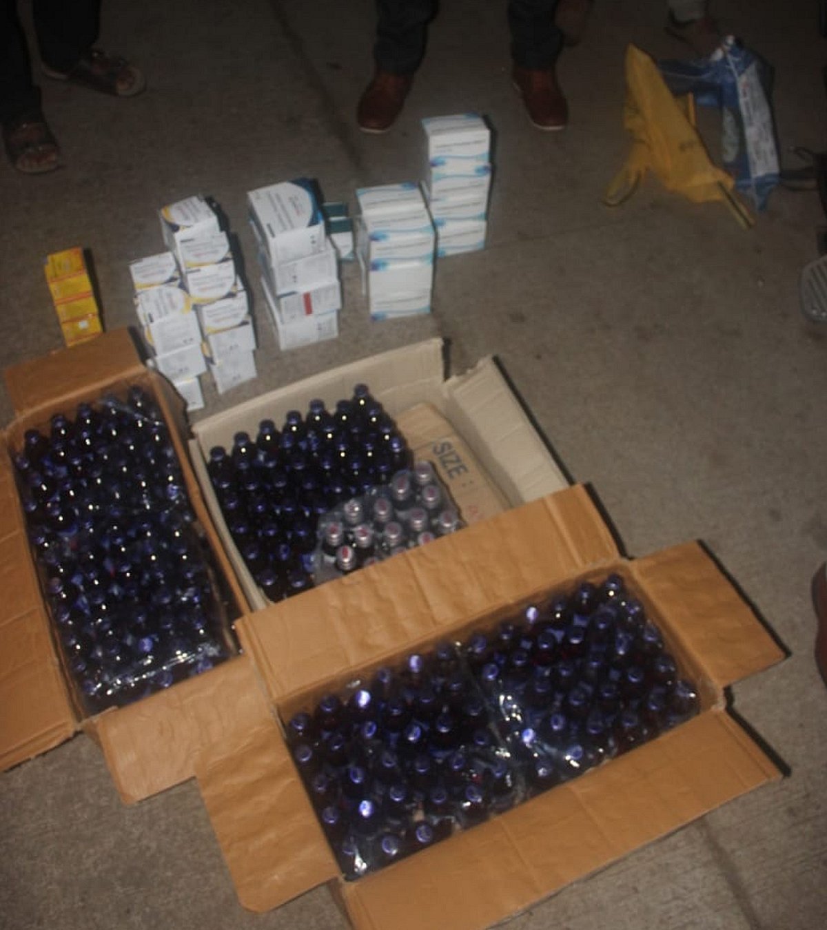 ದಾವಣಗೆರೆ | ಅಮಲು ಬರುವ ಸಿರಪ್‌ ಬಾಟಲಿ ಮಾರಾಟ; ಐವರ ಬಂಧನ