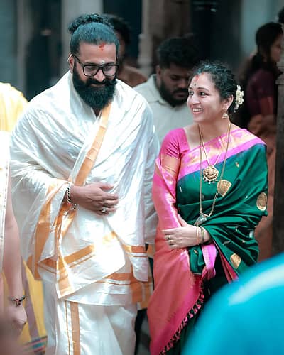 ಸಿನಿಮಾ ಯಶಸ್ಸಿಗಾಗಿ ಬಿಡುಗಡೆಗೂ ಮುನ್ನ ಕೊಲ್ಲೂರು ಮೂಕಾಂಬಿಕೆ ದೇವಾಲಯಕ್ಕೆ ಭೇಟಿ ನೀಡಿದ್ದರು. 