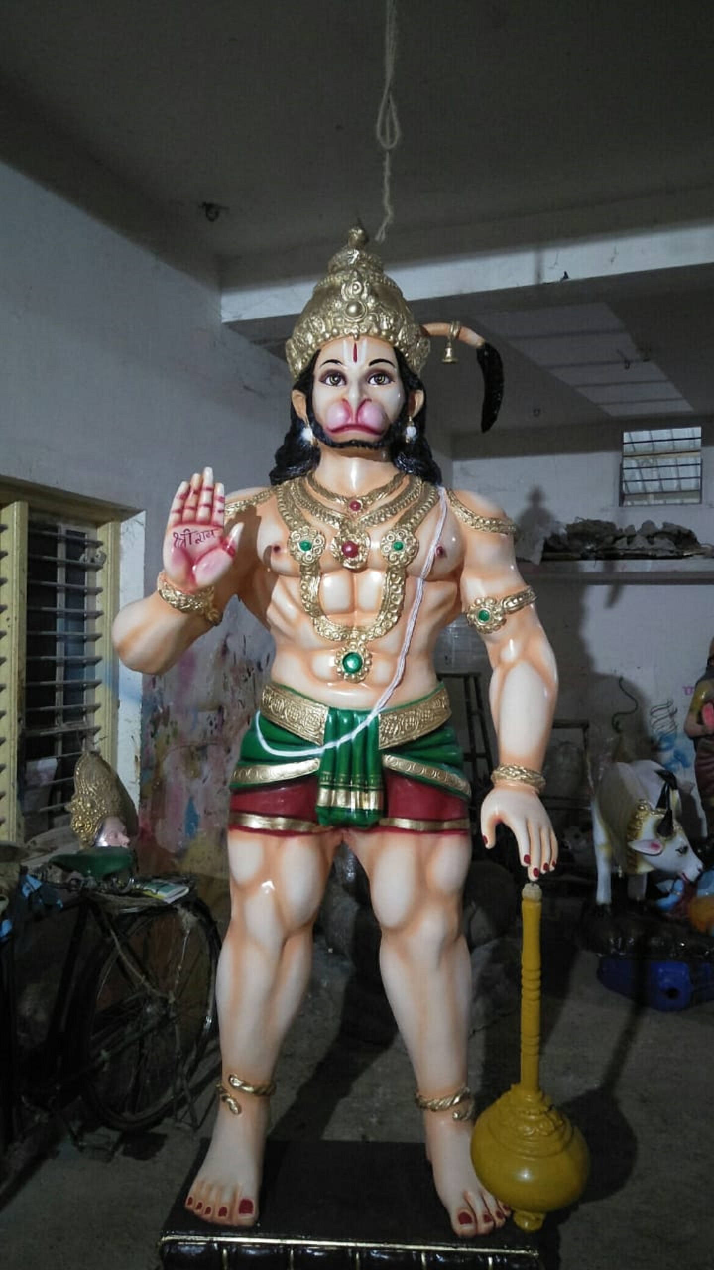 ಎಂ.ನಾಗರಾಜ್ ಅವರು ತಯಾರಿಸಿದ ಆಂಜನೇಯಸ್ವಾಮಿ ಕಲಾಕೃತಿ