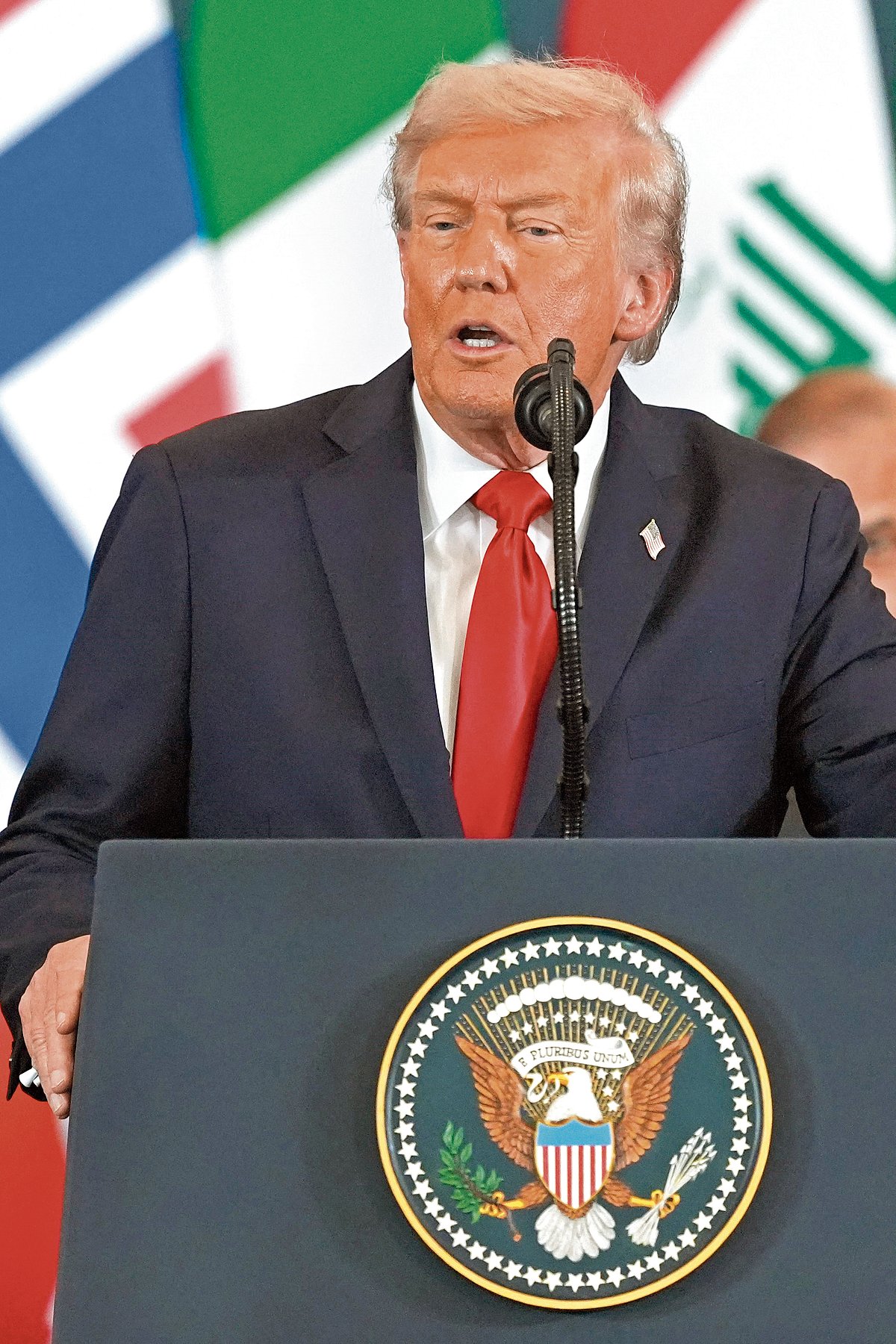 ‘ಅಮೆರಿಕ ಡಾಲರ್‌ ಮೇಲೆ ‘ಬ್ರಿಕ್ಸ್’ ದಾಳಿ’