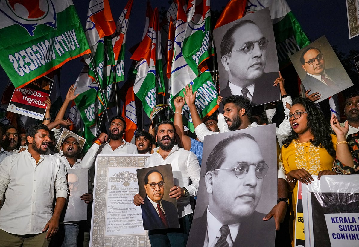 ಕೇರಳದಲ್ಲಿ RSS ಕಾರ್ಯಕರ್ತ ಆತ್ಮಹತ್ಯೆ: ಡಿವೈಎಫ್‌ಐ, ಕಾಂಗ್ರೆಸ್‌ ಪ್ರತಿಭಟನೆ