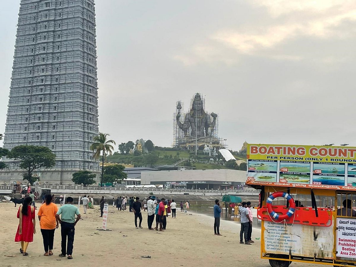 ಮುರುಡೇಶ್ವರ | ಬೀಚ್ ಮುಕ್ತ: ವಹಿವಾಟು ಚೇತರಿಕೆ
