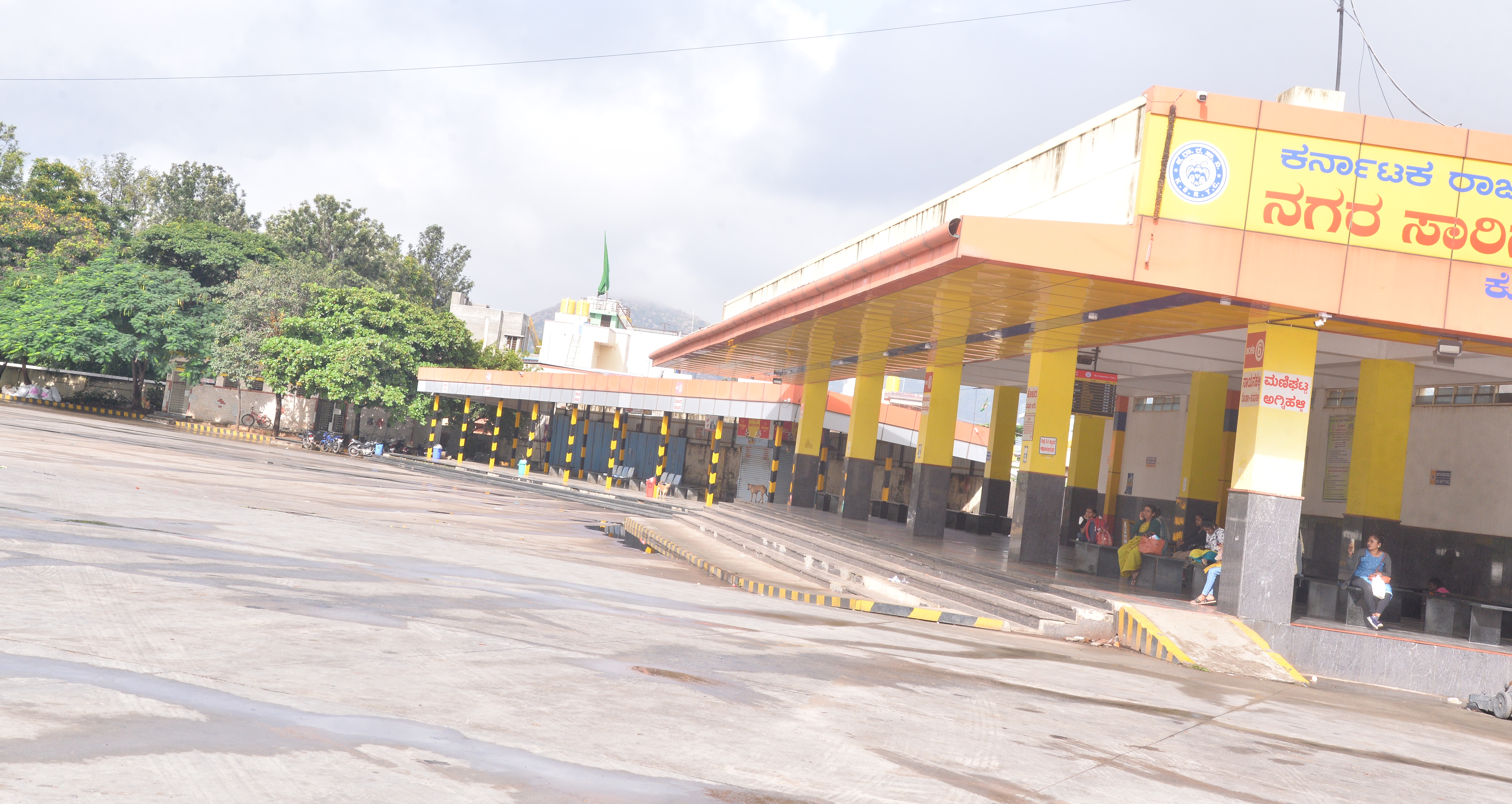 ಬಂದ್‌ ವೇಳೆ ಕೋಲಾರ ಬಸ್‌ ನಿಲ್ದಾಣ ಖಾಲಿ ಖಾಲಿ