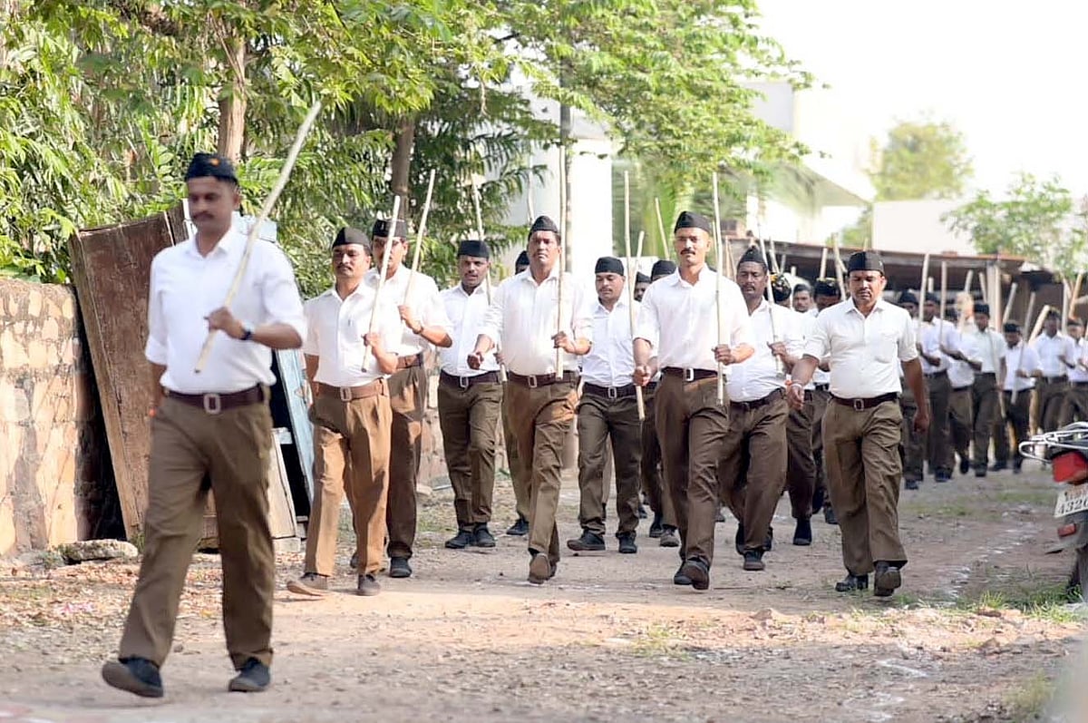 ಆರ್‌ಎಸ್‌ಎಸ್‌ ‍ಪಥ ಸಂಚಲನದಲ್ಲಿ ಲಾಠಿ ಬೇಡ: ಭೀಮ್‌ ಆರ್ಮಿ ಆಗ್ರಹ