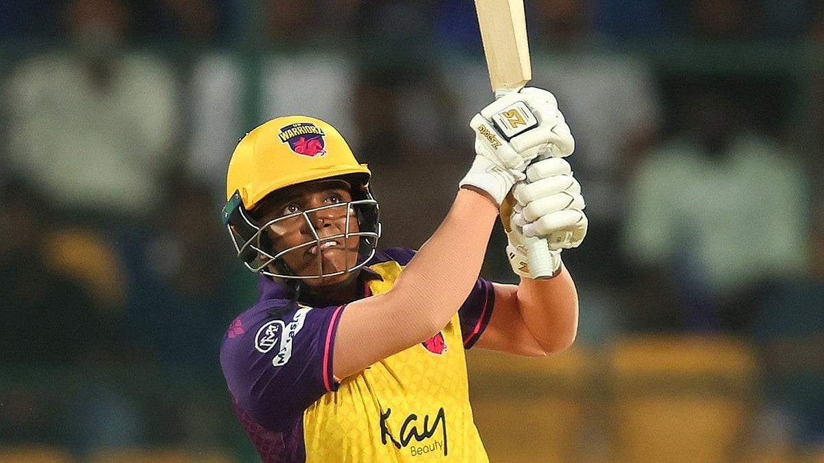 ಮಹಿಳಾ ಟಿ20 ಕ್ರಿಕೆಟ್‌ನಲ್ಲಿ ದಾಖಲೆ: 34 ಎಸೆತಗಳಲ್ಲೇ ಶತಕ ಸಿಡಿಸಿದ ನವಗಿರೆ!