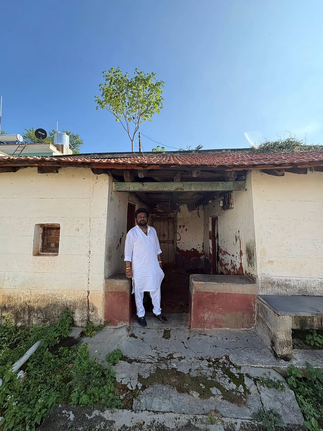 ಬಾಲ್ಯದ ಸುಂದರ ನೆನಪುಗಳನ್ನು ಹಂಚಿಕೊಂಡ ನವರಸ ನಾಯಕ ಜಗ್ಗೇಶ್