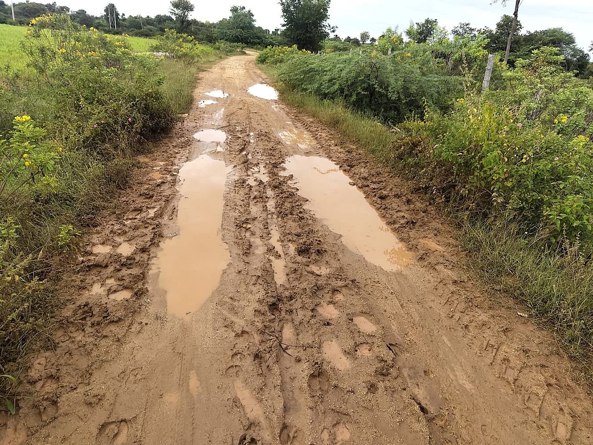 ಶಿರಾ: ಗ್ರಾಮೀಣ ರಸ್ತೆಗಳಿಗಿಲ್ಲ ‘ಅಭಿವೃದ್ಧಿ ಗ್ಯಾರಂಟಿ’