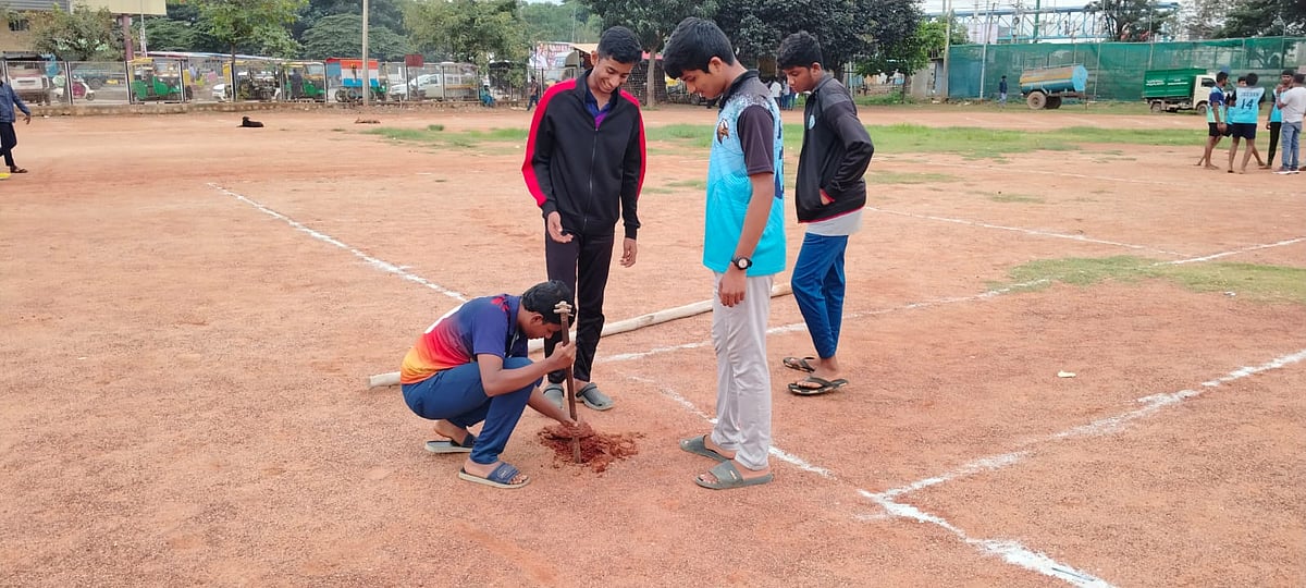 ಹೊಸಕೋಟೆ: ಕೊರತೆಗಳ ನಡುವೆ ಗೆದ್ದ ಕ್ರೀಡಾ ಉತ್ಸಹ