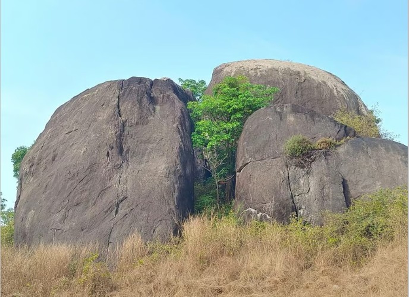 ಪಡುಬಿದ್ರಿಯ ನಿನ್ನಿ ಕಲ್ಲು