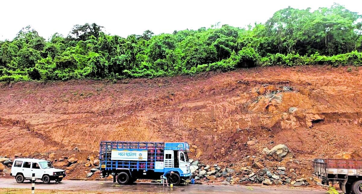 ಹೊನ್ನಾವರ | ವನ್ಯಧಾಮದಲ್ಲಿ ಗಣಿಗಾರಿಕೆಗೆ ಯತ್ನ: ಶರಾವತಿ ನದಿ ತೀರದಲ್ಲಿ ಆತಂಕ