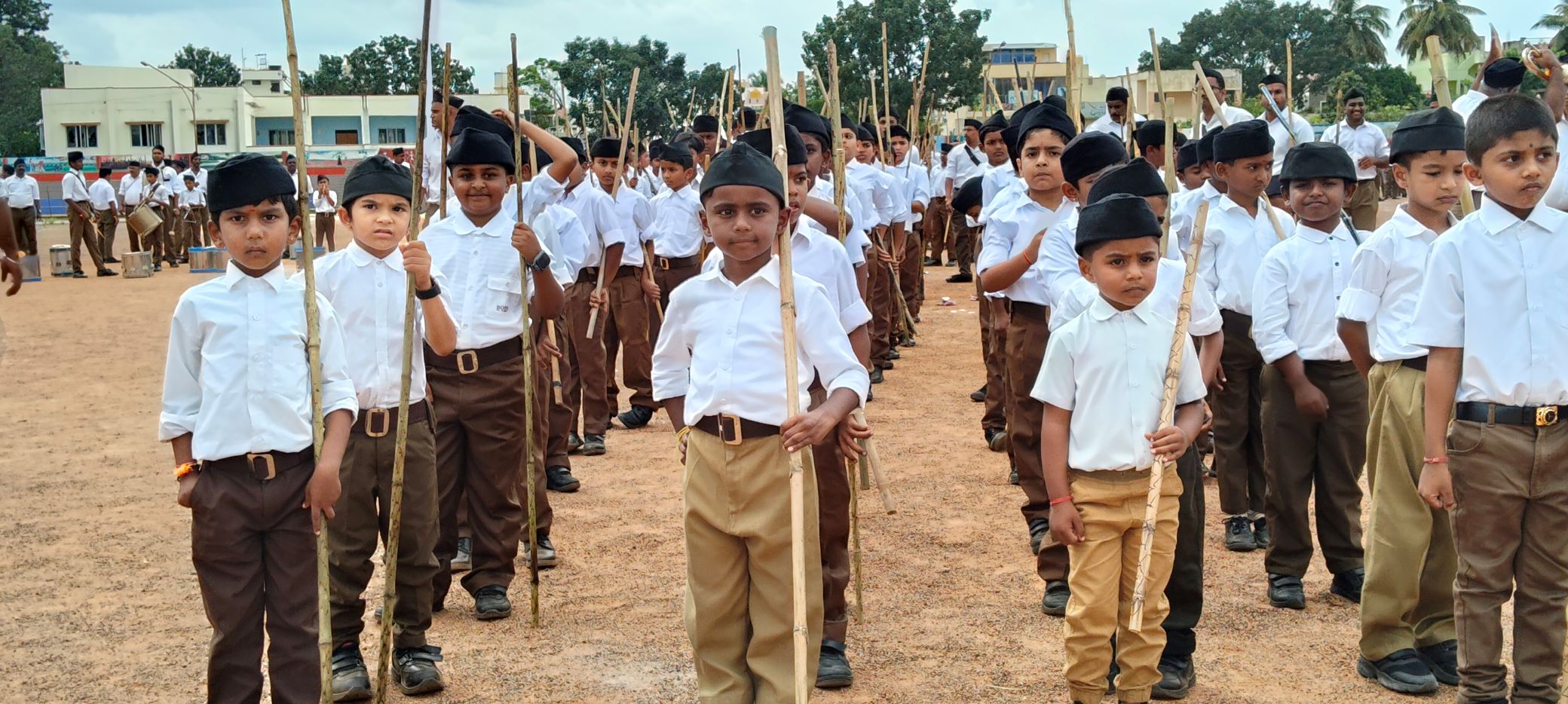 ಆರ್‌ಎಸ್‌ಎಸ್‌ ಪಥಸಂಚಲನದಲ್ಲಿ ಪಾಲ್ಗೊಂಡಿದ್ದ ಮಕ್ಕಳು