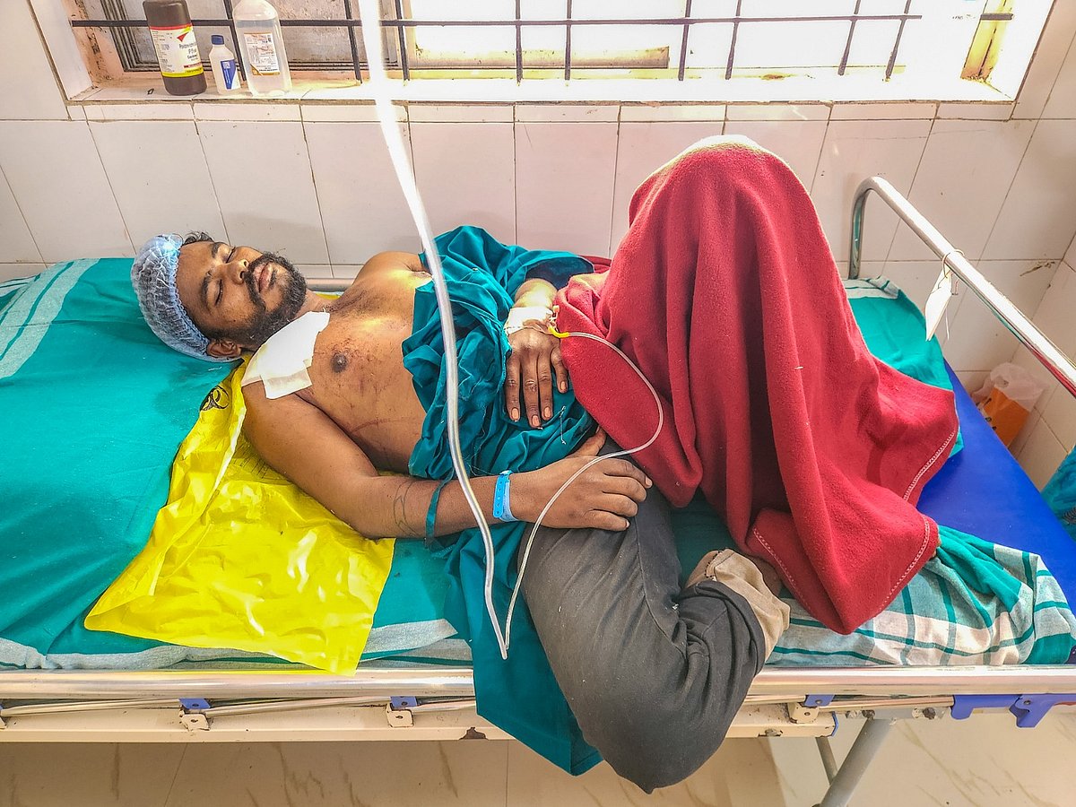 ಕುಕನೂರು: ಮದ್ಯದ ಅಮಲಿನಲ್ಲಿ ನಾಡ ಬಂದೂಕಿನಿಂದ ಎದೆಗೆ ಫೈರಿಂಗ್‌ ಮಾಡಿಕೊಂಡ!