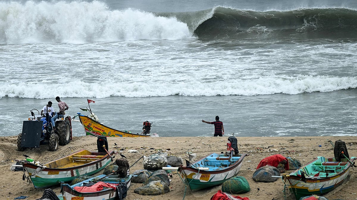 ನಾಳೆ ಆಂಧ್ರಪ್ರದೇಶಕ್ಕೆ ಅಪ್ಪಳಿಸಲಿದೆ ಮೊಂಥಾ ಚಂಡಮಾರುತ