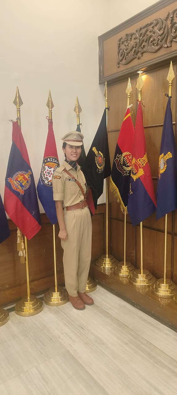 ಅರುಣಾಚಲದ ಚೊಚ್ಚಲ ಮಹಿಳಾ IPS ಅಧಿಕಾರಿ ತೆಂಜಿನ್ ಯಾಂಗ್‌ಕಿಗೆ ಅಭಿನಂದನೆಗಳ ಮಹಾಪೂರ