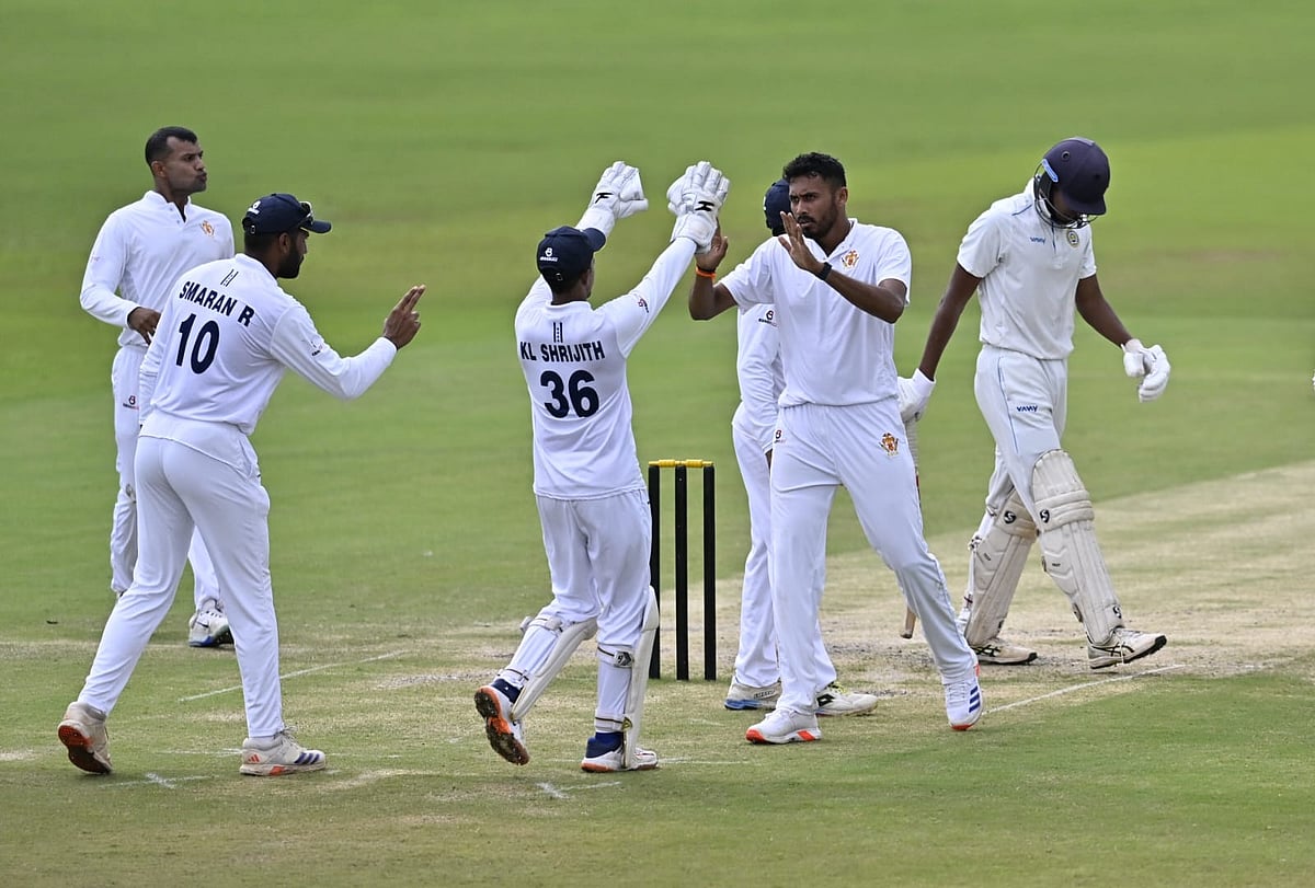 Ranji Trophy: ಗೋವಾಕ್ಕೆ ಆಘಾತ ನೀಡಿದ ಕರ್ನಾಟಕದ ವೇಗಿಗಳು