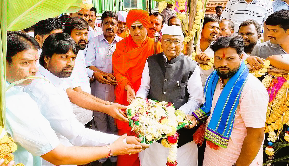 ಅಫಜಲಪುರ: ಭೀಮಾ ಜಲಾಶಯಕ್ಕೆ ಬಾಗಿನ ಅರ್ಪಣೆ ಮಾಡಿದ ಶಾಸಕ ಎಂ.ವೈ.ಪಾಟೀಲ