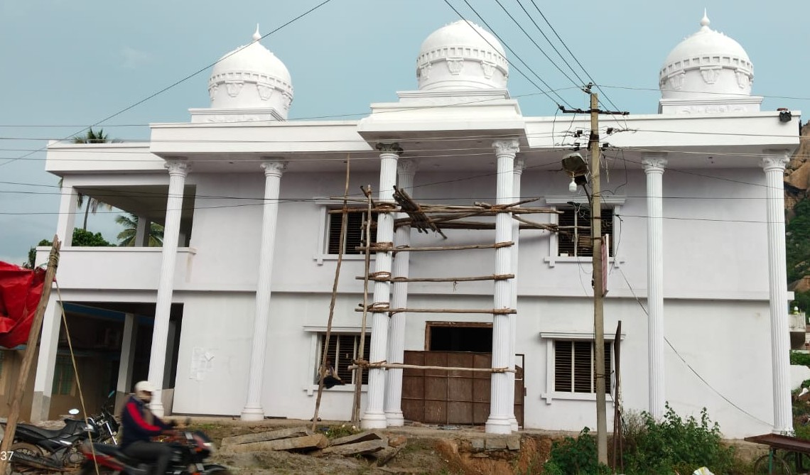 ಚಿಂತಾಮಣಿ ತಾಲ್ಲೂಕಿನ ಕೈವಾರದಲ್ಲಿ ನಿರ್ಮಾಣ ಹಂತದಲ್ಲಿರುವ ಗ್ರಾಮ ಪಂಚಾಯಿತಿ ಕಟ್ಟಡ