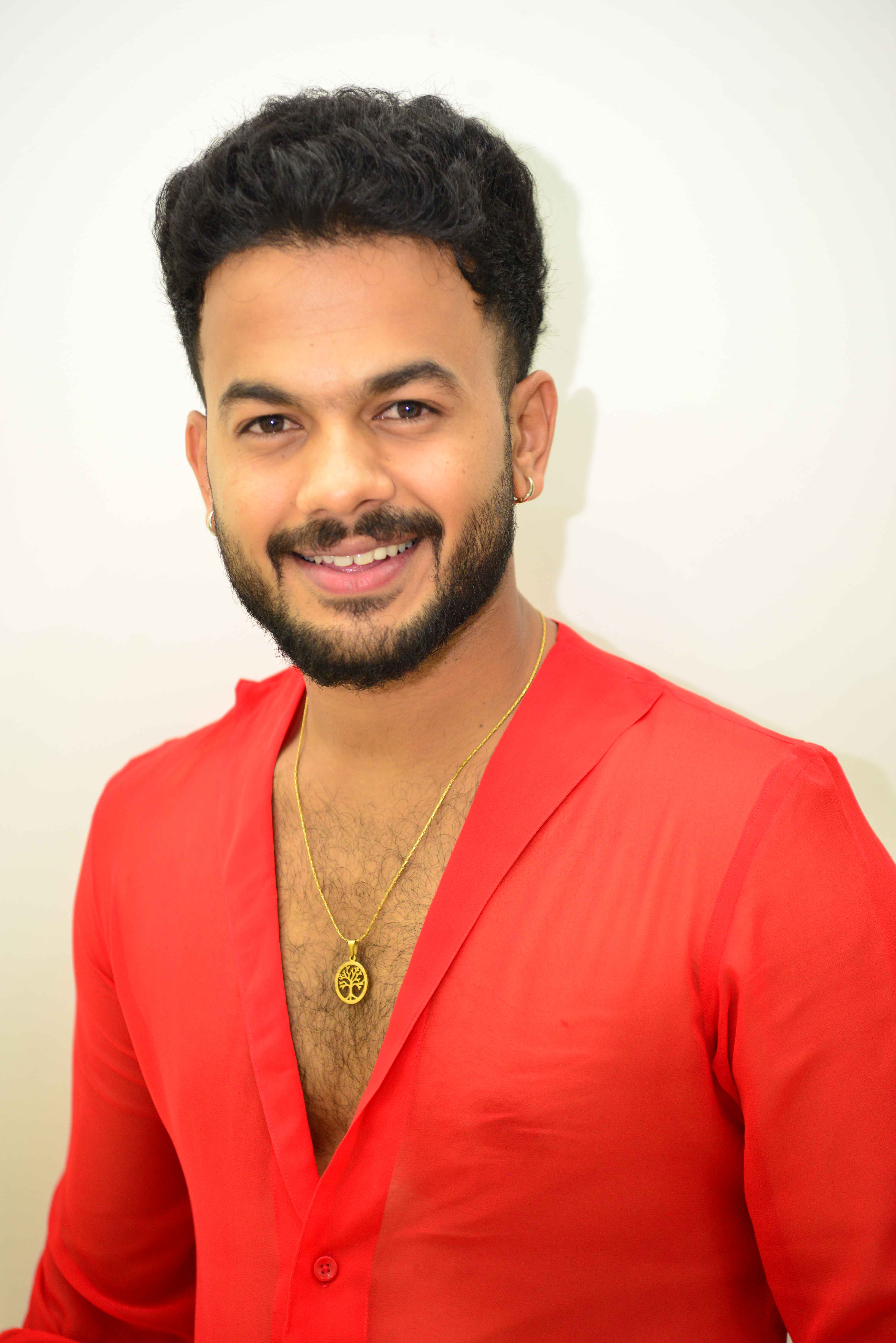 ಸಿದ್ದು ಮೂಲಿಮನಿ 