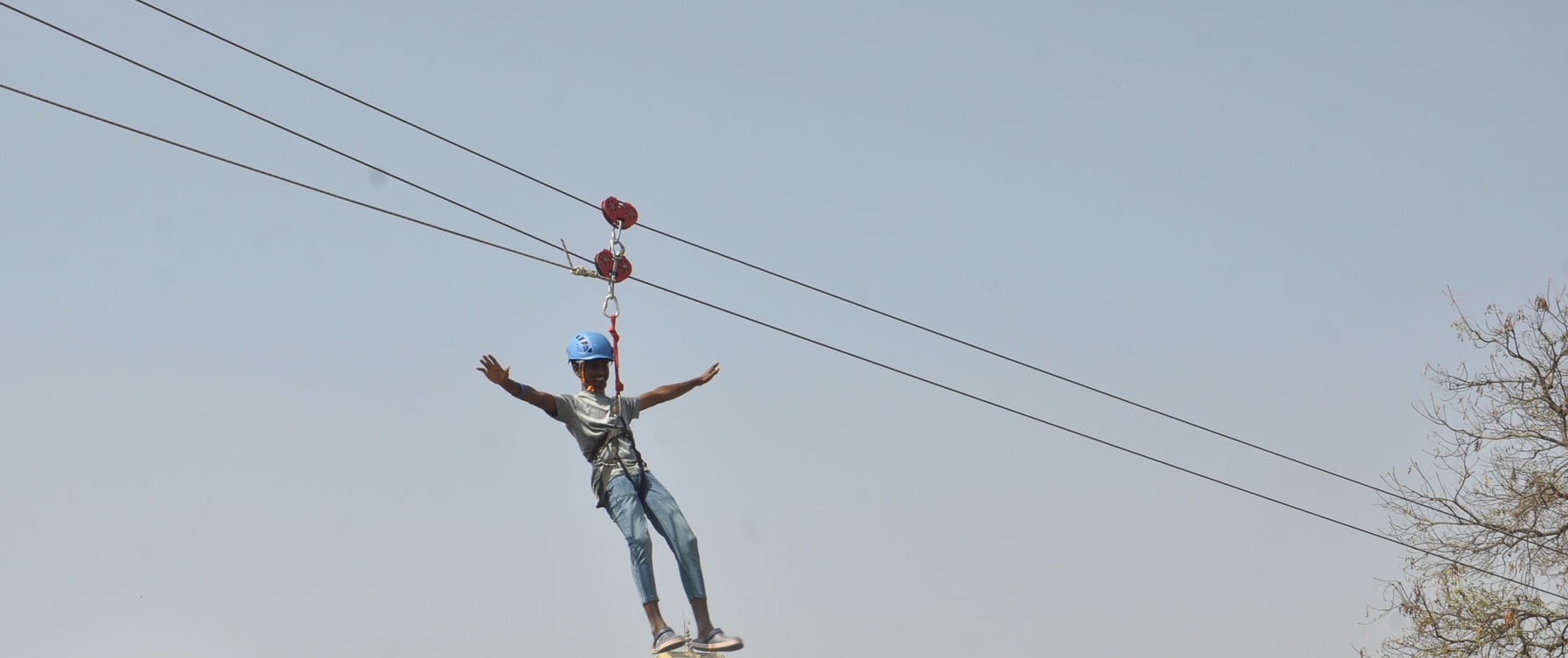 ಜಿಪ್‌ ಲೈನ್‌ (ಸಾಂದರ್ಭಿಕ ಚಿತ್ರ)