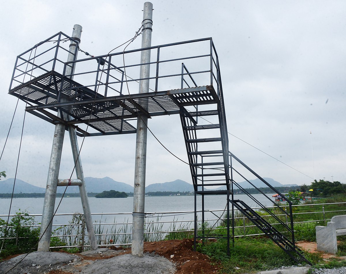 ತುಮಕೂರು: ಅಮಾನಿಕೆರೆ ಅಂಗಳದಲ್ಲಿ ‘ಜಿಪ್‌ ಲೈನ್‌’