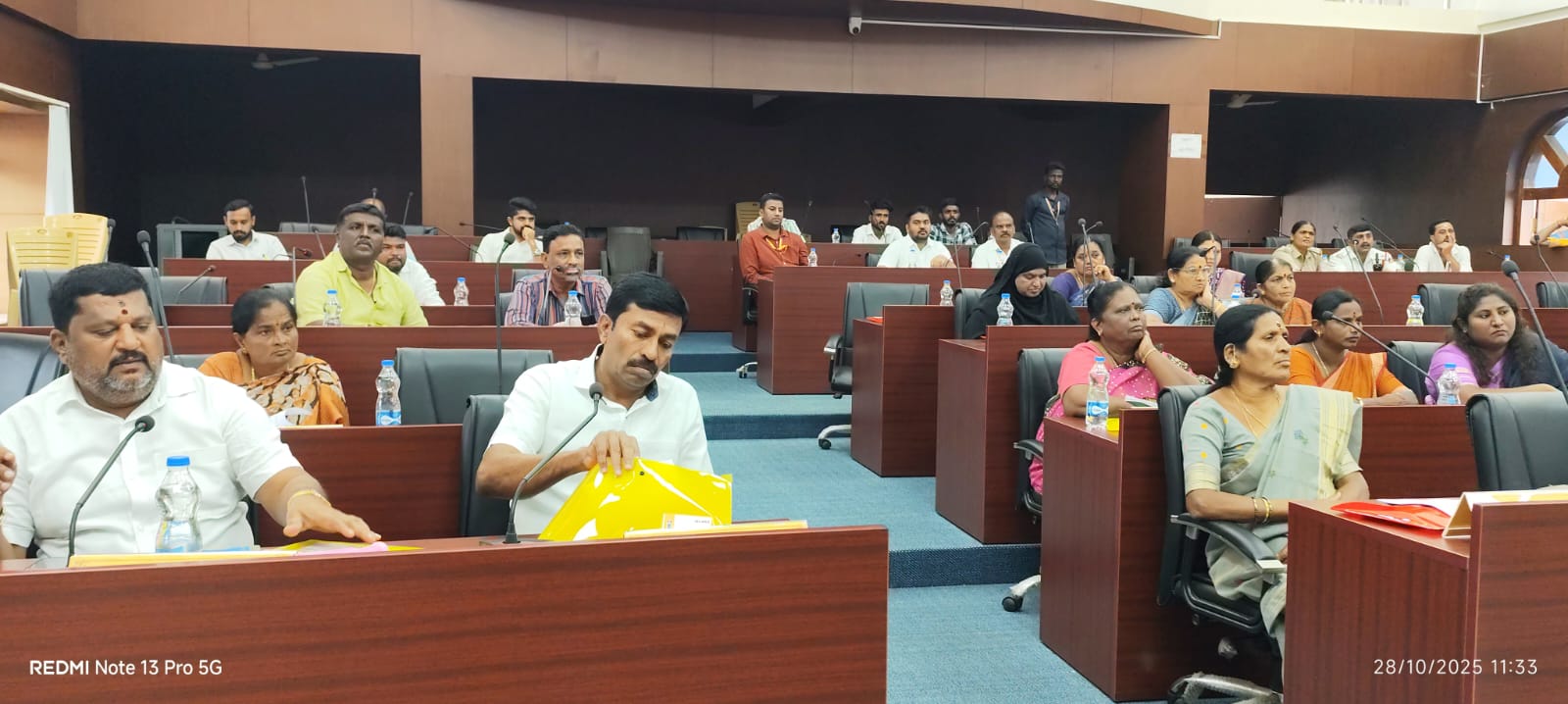 ಸಾಮಾನ್ಯ ಸಭೆಯಲ್ಲಿ ಪಾಲ್ಗೊಂಡಿದ್ದ ಸದಸ್ಯರು