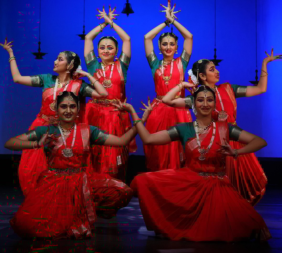 ಪ್ರೌಢ ಗಾಯನ ರಂಗಪ್ರವೇಶ: ಗಣನೀಯ ನೃತ್ಯೋತ್ಸವ