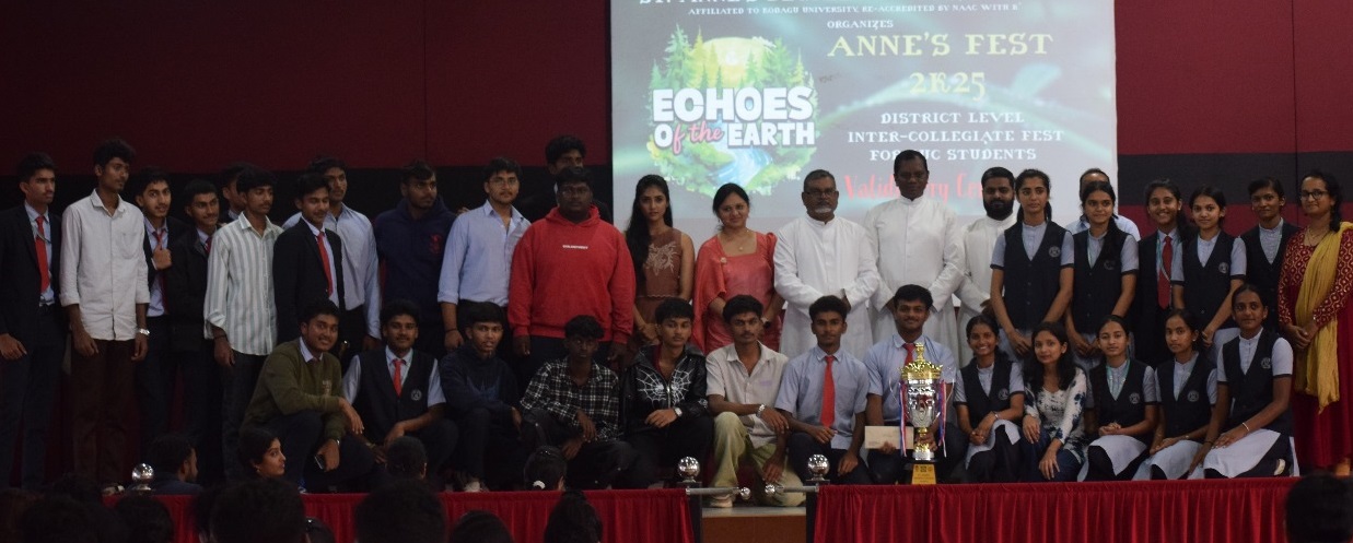 ಮಡಿಕೇರಿಯ ಸಂತ ಮೈಕಲರ ಪದವಿ ಪೂರ್ವ ಕಾಲೇಜು ವಿದ್ಯಾರ್ಥಿಗಳು ರನ್ನರ್ ಅಫ್ ಪ್ರಶಸ್ತಿ ಪಡೆದರು 