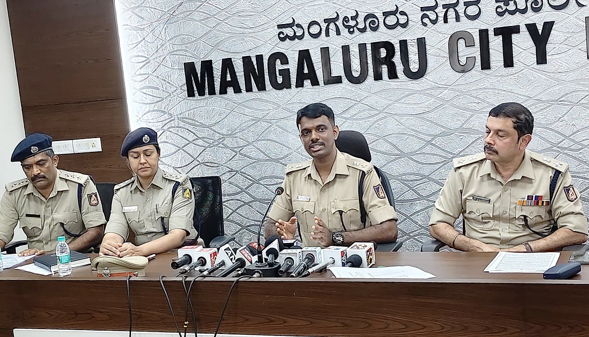 ಮಂಗಳೂರು: ಕಳ್ಳತನವಾಗಿದ್ದ 233 ಮೊಬೈಲ್‌ ಫೋನ್ ವಶಪಡಿಸಿಕೊಂಡ ಪೊಲೀಸರು