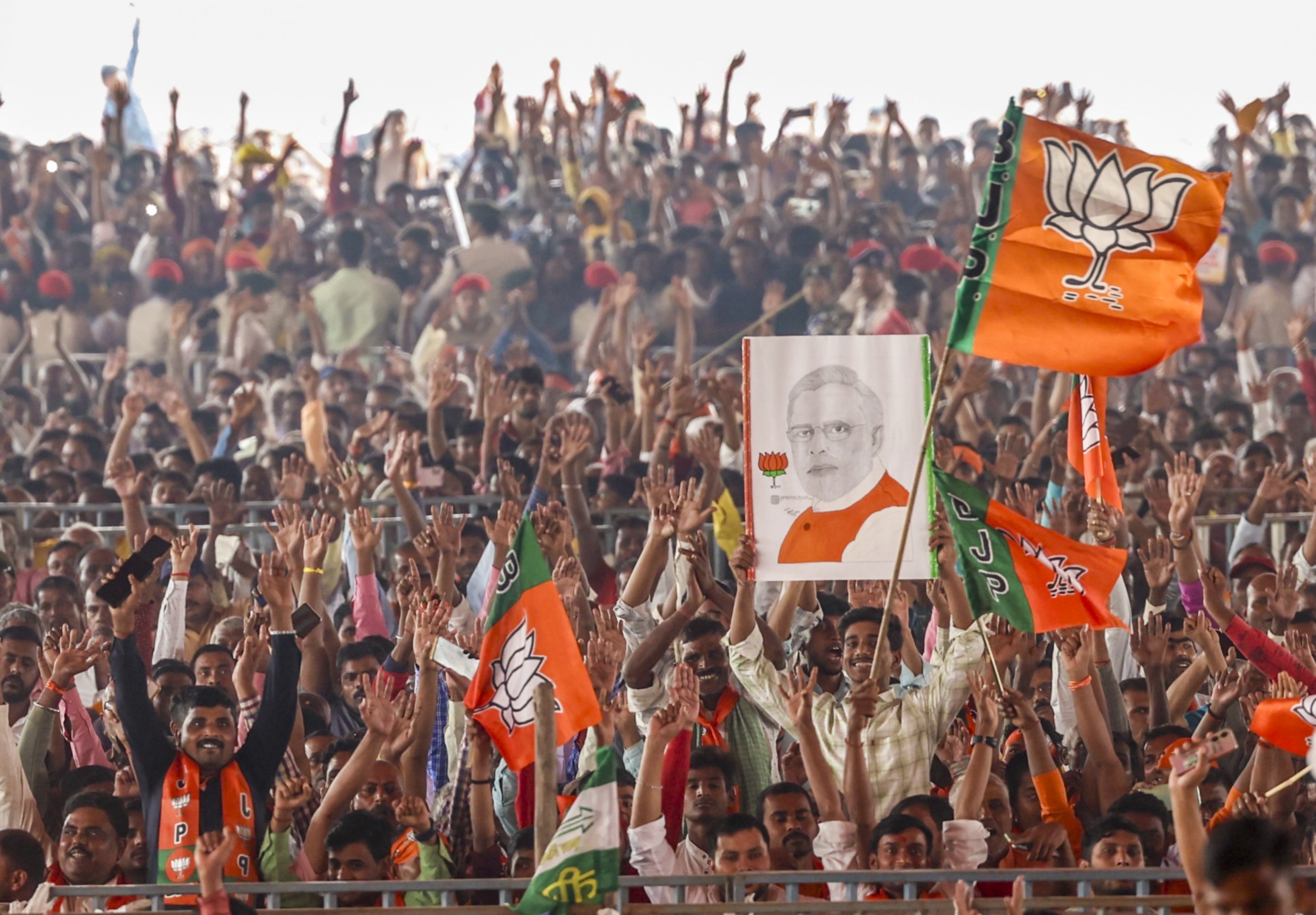 ಸಹರ್ಸಾದಲ್ಲಿ ಪ್ರಧಾನಿ ನರೇಂದ್ರ ಮೋದಿ ಅವರ ರ್‍ಯಾಲಿಯಲ್ಲಿ ಪಾಲ್ಗೊಂಡ ಜನಸ್ತೋಮ 