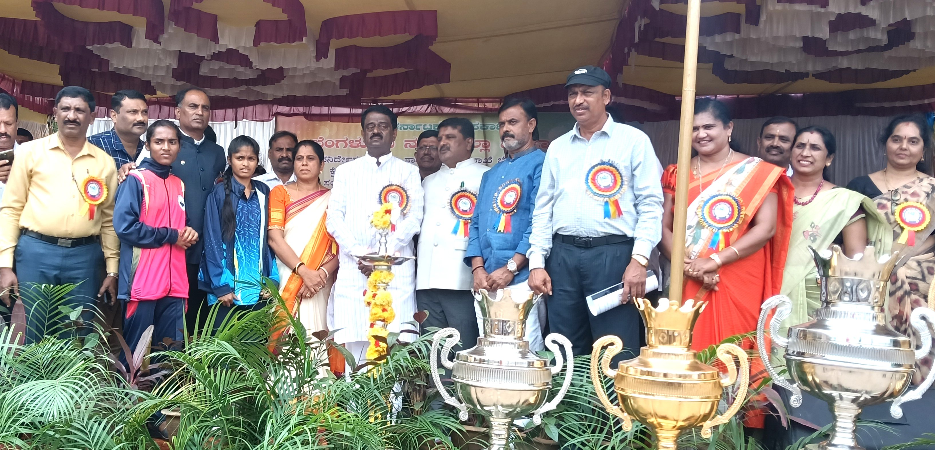 ಮೂರು ದಿನದ ಜಿಲ್ಲಾಮಟ್ಟದ ಕಬಡ್ಡಿ ಪಂದ್ಯಾವಳಿಗೆ ಶಾಸಕ ಎಸ್. ಮುನಿರಾಜು ಅವರು ಚಾಲನೆ ನೀಡಿದರು.