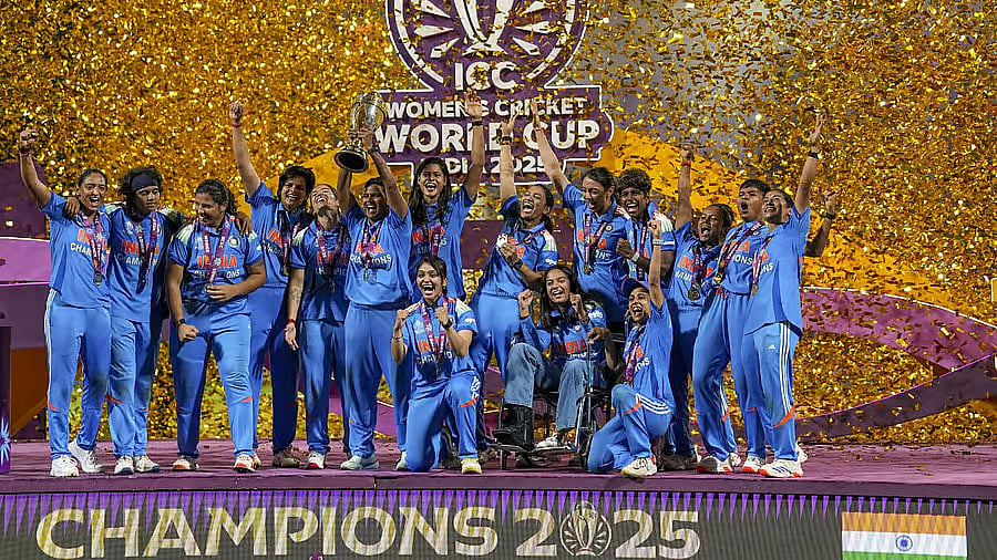 ವಿಶ್ವಕಪ್ ಗೆದ್ದ ರಾಜ್ಯದ ಆಟಗಾರ್ತಿಯರಿಗೆ ಬಹುಮಾನ ಘೋಷಿಸಿದ ಮಹಾರಾಷ್ಟ್ರ ಸರ್ಕಾರ