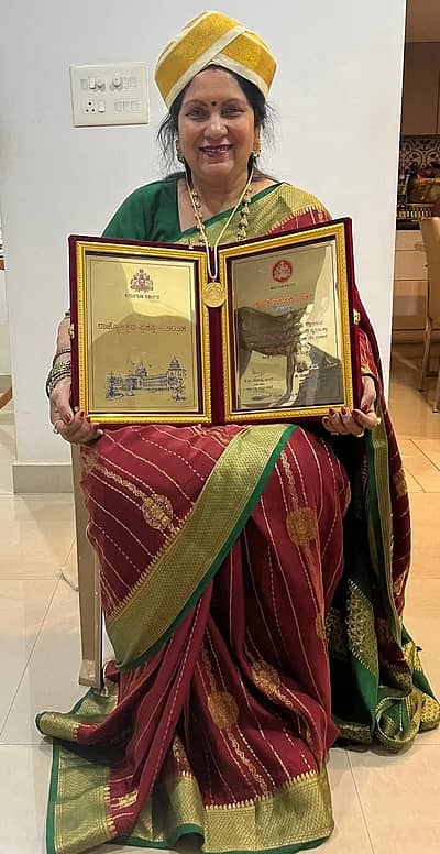 ನಟಿ, ನಿರ್ಮಾಪಕಿ ಹಾಗೂ ನಿರ್ದೇಶಕಿ ವಿಜಯಲಕ್ಷ್ಮಿ ಸಿಂಗ್ ಅವರು ಸಾಮಾಜಿಕ ಮಾಧ್ಯಮದಲ್ಲಿ ಈ ಚಿತ್ರಗಳನ್ನು ಹಂಚಿಕೊಂಡಿದ್ದಾರೆ. 