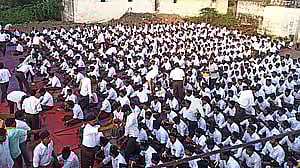 ಚಿತ್ತಾಪುರ: ನ. 13 ಅಥವಾ 16ರಂದು ಅನುಮತಿ ಕೊಡುವಂತೆ ಆರ್‌ಎಸ್‌ಎಸ್‌ ಹೊಸ ಪ್ರಸ್ತಾವ