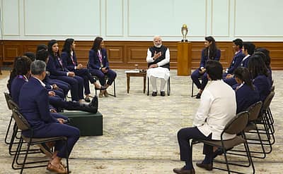 ಪ್ರಧಾನಿ ಮೋದಿ ಜೊತೆ ವಿಶ್ವಕಪ್ ವಿಜೇತ ಭಾರತ ಮಹಿಳಾ ತಂಡದ ಆಟಗಾರ್ತಿಯರ ಸಂವಾದ