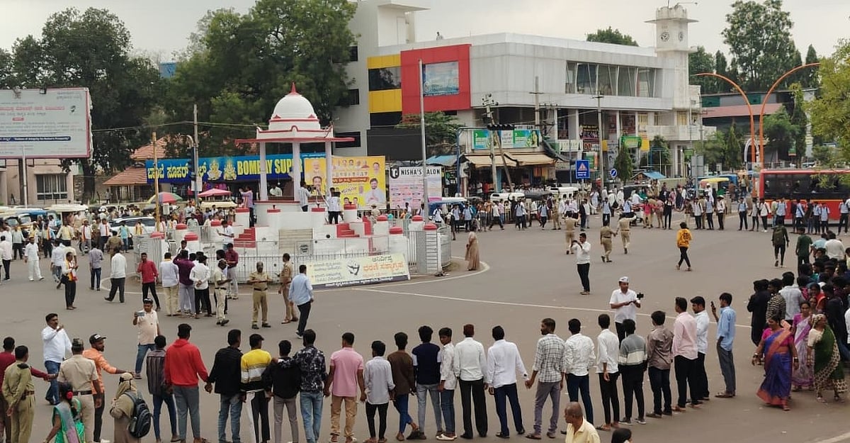 ವಿಜಯಪುರ ಸರ್ಕಾರಿ ವೈದ್ಯಕೀಯ ಕಾಲೇಜು: ಜನರ ಹೋರಾಟಕ್ಕೆ ಸ್ಪಂದಿಸದ ರಾಜ್ಯ ಸರ್ಕಾರ