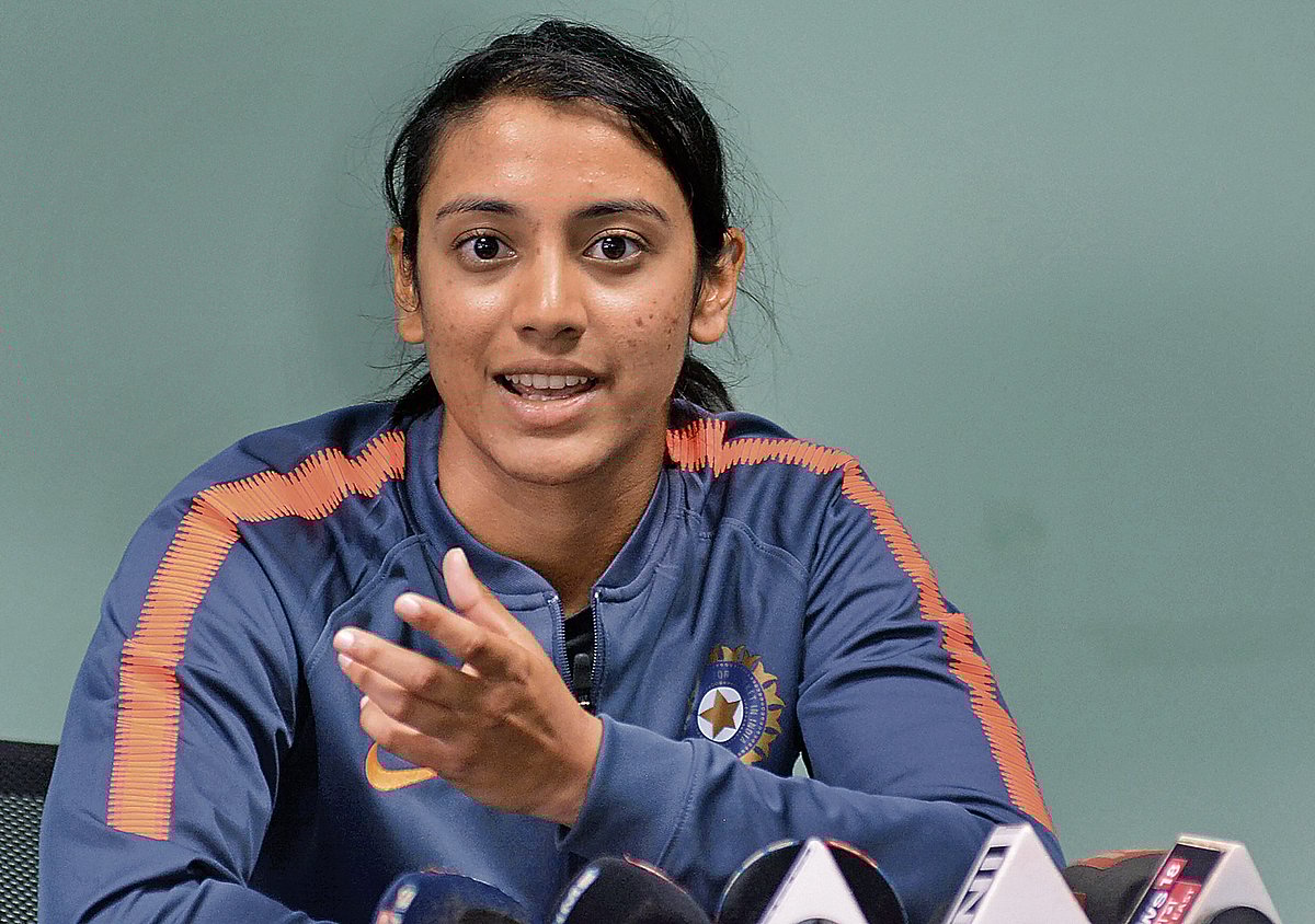 ಆರ್‌ಸಿಬಿಯಲ್ಲಿ ಸ್ಮೃತಿ, ಪೆರಿ ರಿಟೇನ್