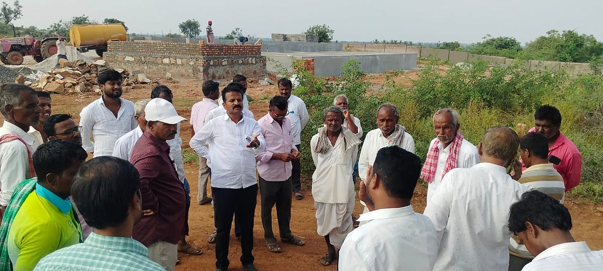 ನಾಲತವಾಡ: ಘನತ್ಯಾಜ್ಯ ವಿಲೇವಾರಿ ಘಟಕ ನಿರ್ಮಾಣಕ್ಕೆ ರೈತರ ಆಕ್ಷೇಪ