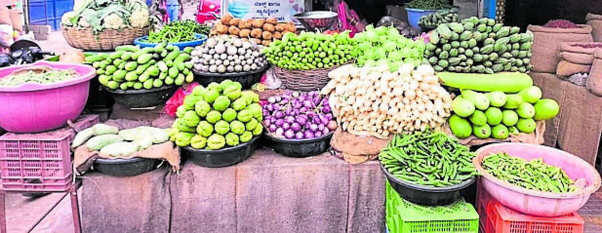 ವಿಜಯಪುರ: ತರಕಾರಿ ಬೆಲೆ ಏರಿಕೆ; ರೈತರಿಗೆ ಸಿಗದ ಫಲ